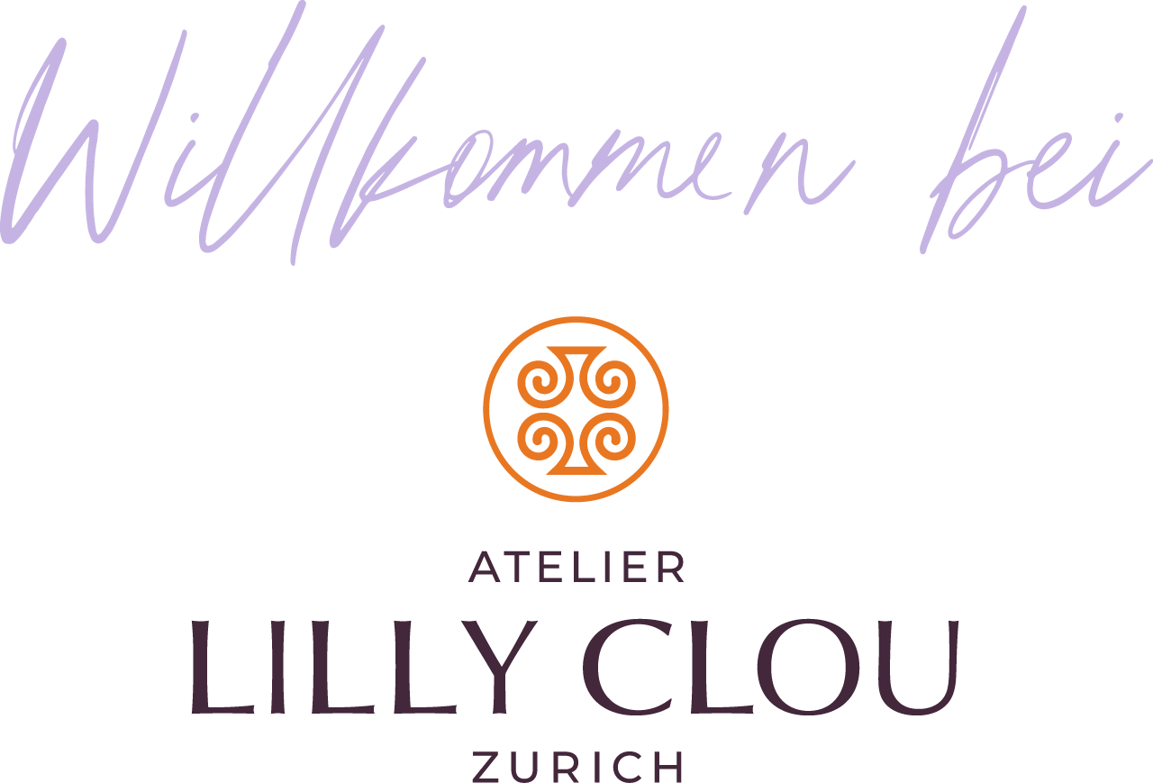 LILLY CLOU Logo